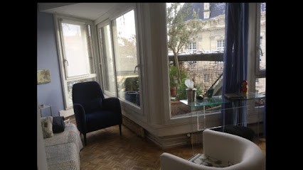 Lisa Miri, Psychologue à Ivry-sur-Seine