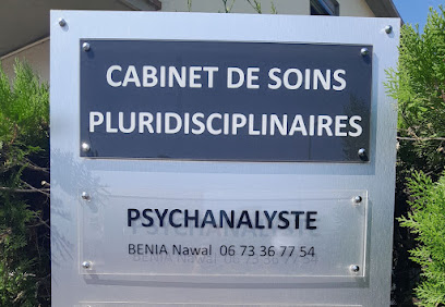 Psychanalyste Béziers Nawal Benia Psychanalyste à Béziers