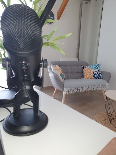 Aurore Locufier - Psychologue du travail et Coach Vie perso/pro - (Bien-être psychologique, Reconversion et Entrepreneuriat), Psychologue à Ludon-Médoc