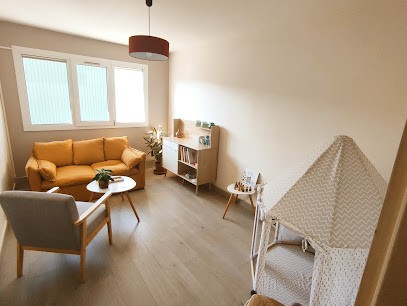 Reyes Sherilyn Psychologue Enfants Adolescents Adultes, Psychologue à Arbin