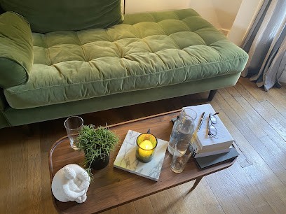 Psychologist Anton Varlamov Русскоговорящий психолог, Psychothérapeute à Paris 02