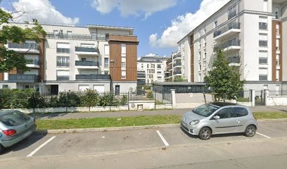 goumain nathalie, Psychologue à Maurepas