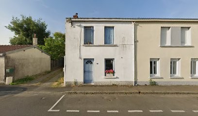 Alouane Garry Nadia, Psychothérapeute à Haute-Goulaine