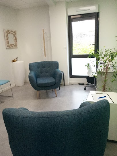 Anaïs Loriot Plockyn, Psychologue à Limas