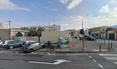 Lola Sidhoum, Psychologue, Psychologue à Marseille 10