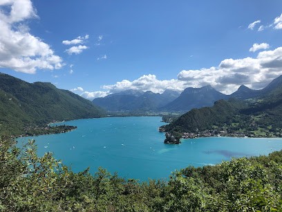 Ramusga Céline, Psychothérapeute, Coach à Annecy, Psychothérapeute à Annecy-le-Vieux