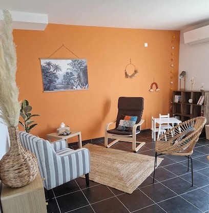 Justine Jeantet | Psychologue - Psychothérapeute | Saint-Marcel, Psychologue à Saint-Marcel