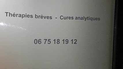 Pinéra Alexandra, Psychanalyste à Ceyzériat