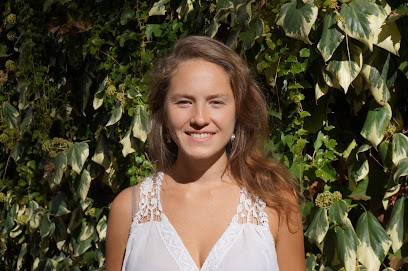 Aliona STRATULA Psy : Gestalt-Thérapie : adultes, couples, enfants, Psychothérapeute à Lormes