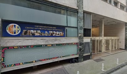 Julie Legrand Psychanalyste, spécialité Adolescent(e)s et parents, thérapie familiale, praticienne en psychothérapie, Psychanalyste à Toulon