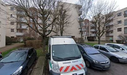 Emma NOTARO--DELOT - Psychologue clinicienne Sartrouville, Psychologue à Sartrouville