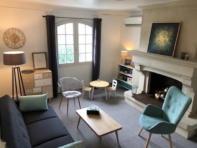 Diana Arshakyan, Psychologue à Pessac