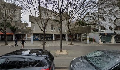 Justine Aubert, Psychologue clinicienne & Coach de vie, Psychologue à Ivry-sur-Seine