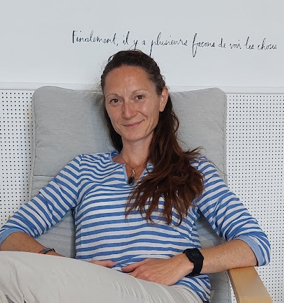 Psychopraticienne en thérapies brèves (Hypnose - PNL - Eye Impact Mouvement Oculaire...) - SIBOUT Hélène, Psychothérapeute à Saint Seurin De Prats
