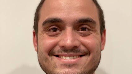 Romain Piasco, Psychologue à Mouans-Sartoux