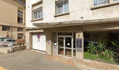 Julie Granella, Psychologue à Vienne