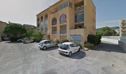 Corinne Maraninchi, Psychothérapeute à Calvi