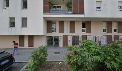 Salima DEBZA, Psychologue à Massy