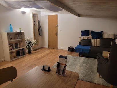 Dietrich Loreleï, Psychologue à Venelles