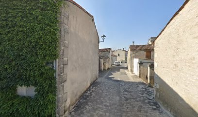 Yousra Kaada, Psychologue à Gensac-la-Pallue