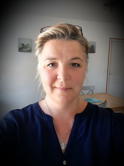 Fabienne Morchoisne - Psychopraticienne - Radiesthesiste - Toutestensoi.com Psychothérapeute à Étampes