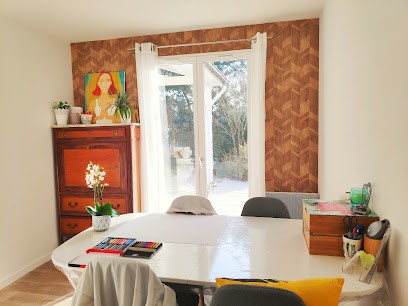 Art-Therapie Evolutive Maeva RHEINART, Psychothérapeute à Blanquefort