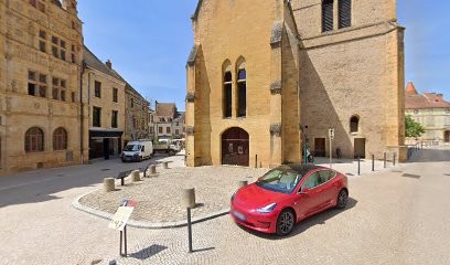 Blazquez Lucile Art-thérapeute, Psychothérapeute à Paray-le-Monial
