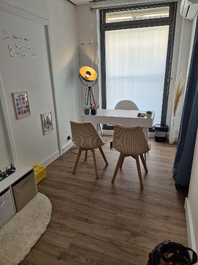 Psy Balaruc Leslie Servy Psychothérapeute à Balaruc-les-Bains