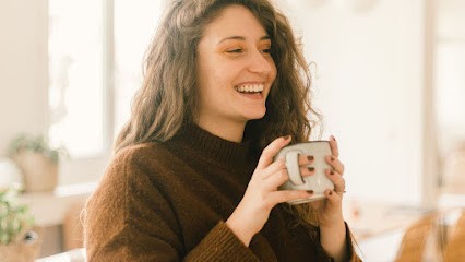 Psychologue. Enfants et Adultes. Présentiel & Distance. Lou Gasquet., Psychologue à Neuville-sur-Saône