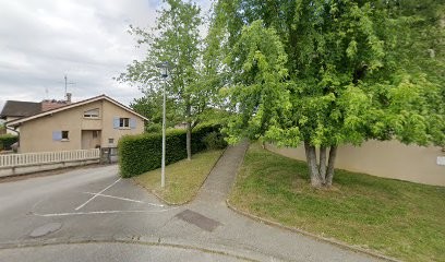 Laure CHATILLON, Psychologue à Saint-Denis-lès-Bourg