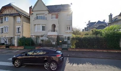 DEZHGIU Dasantila, Psychologue à Montargis