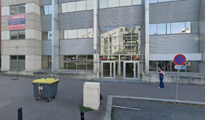 Hind Noureddine - Psychologue clinicienne & Psychothérapeute, Psychologue à Guyancourt