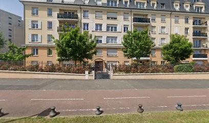 Flora Aït Kaci Ali-Oumeghigh - Psychologue clinicienne, Psychologue à Franconville