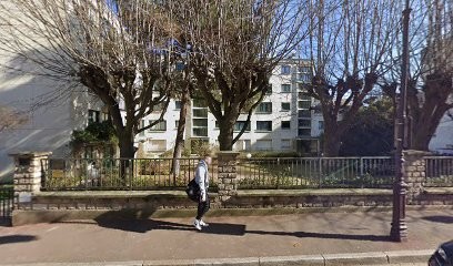 Boivin Nada, Psychologue à Saint-Cloud