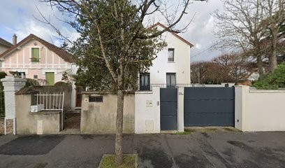 Mme Ulrike THIBAUD, Psychologue à Houilles