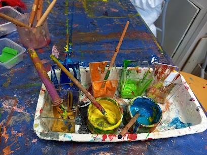 laure cheny art thérapie, Psychothérapeute à Bourg-la-Reine