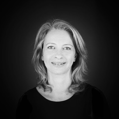 Karine Blondeau | psychothérapie - EMDR | thérapie de couple - thérapie familiale, Psychothérapeute à Chatou