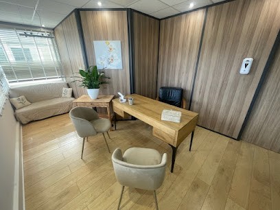 Sabrina HELIN - Psychologue, Psychothérapeute, Psychologue à Valbonne