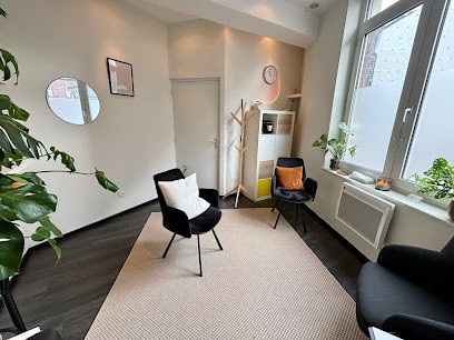 Angélique Monteil, Psychologue, Psychologue à La Madeleine