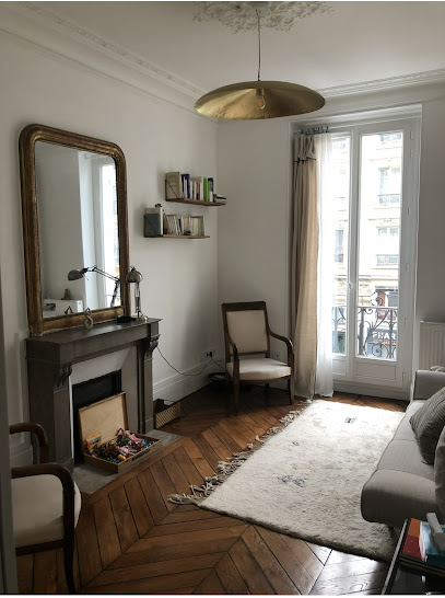 Laura Brument Psychothérapeute à Paris 10