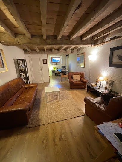 Rivière Pierre, Psychologue à La Chapelle-sur-Coise