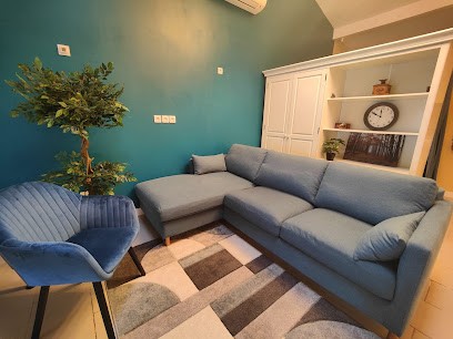 Cabinet de psychologie, Psychologue à Villate